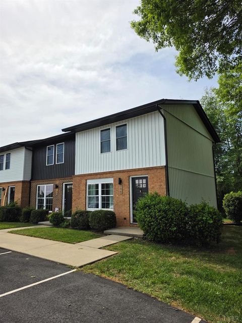 Photo of 178 Dulwich Drive #178, Amherst, VA 24521 (MLS # 365953)