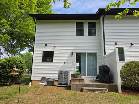 Tiny photo for 178 Dulwich Drive #178, Amherst, VA 24521 (MLS # 365953)