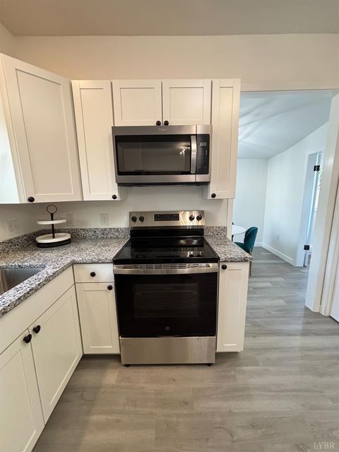 Tiny photo for 411 Newberne Street, Lynchburg, VA 24501 (MLS # 364617)