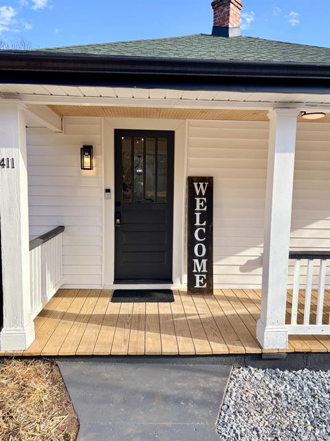 Tiny photo for 411 Newberne Street, Lynchburg, VA 24501 (MLS # 364617)