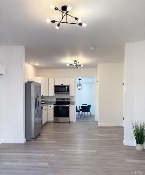 Tiny photo for 411 Newberne Street, Lynchburg, VA 24501 (MLS # 364617)