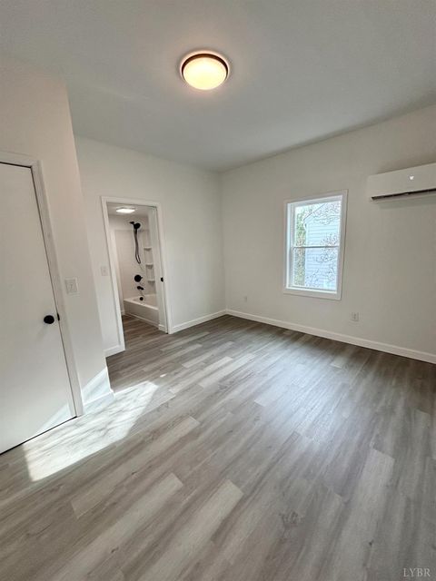 Tiny photo for 411 Newberne Street, Lynchburg, VA 24501 (MLS # 364617)