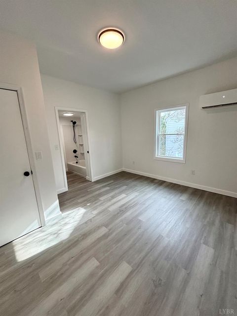 Tiny photo for 411 Newberne Street, Lynchburg, VA 24501 (MLS # 364617)