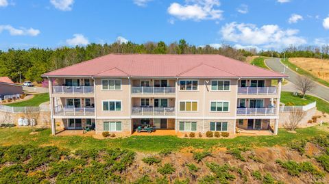 Tiny photo for 1028 Siesta Key Ct, Moneta, VA 24121 (MLS # 365354)