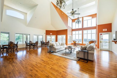 Tiny photo for 1028 Siesta Key Ct, Moneta, VA 24121 (MLS # 365354)