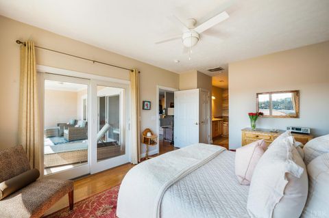 Tiny photo for 1028 Siesta Key Ct, Moneta, VA 24121 (MLS # 365354)