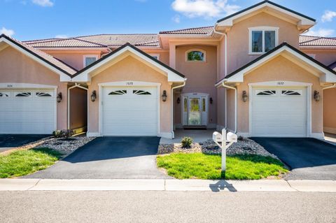 Photo of 1028 Siesta Key Ct, Moneta, VA 24121 (MLS # 365354)