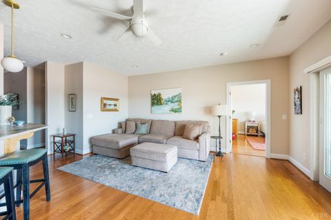 Tiny photo for 1028 Siesta Key Ct, Moneta, VA 24121 (MLS # 365354)