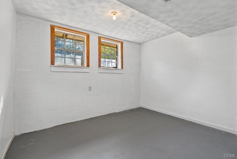 Tiny photo for 687 Hixburg Road Rd, Pamplin, VA 23958 (MLS # 363659)