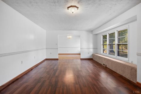 Tiny photo for 687 Hixburg Road Rd, Pamplin, VA 23958 (MLS # 363659)