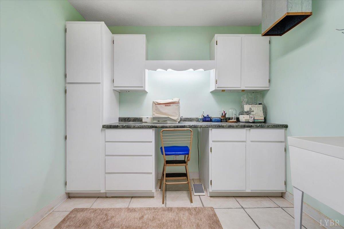 806 Cedar Key Lane, Huddleston, Virginia image 42