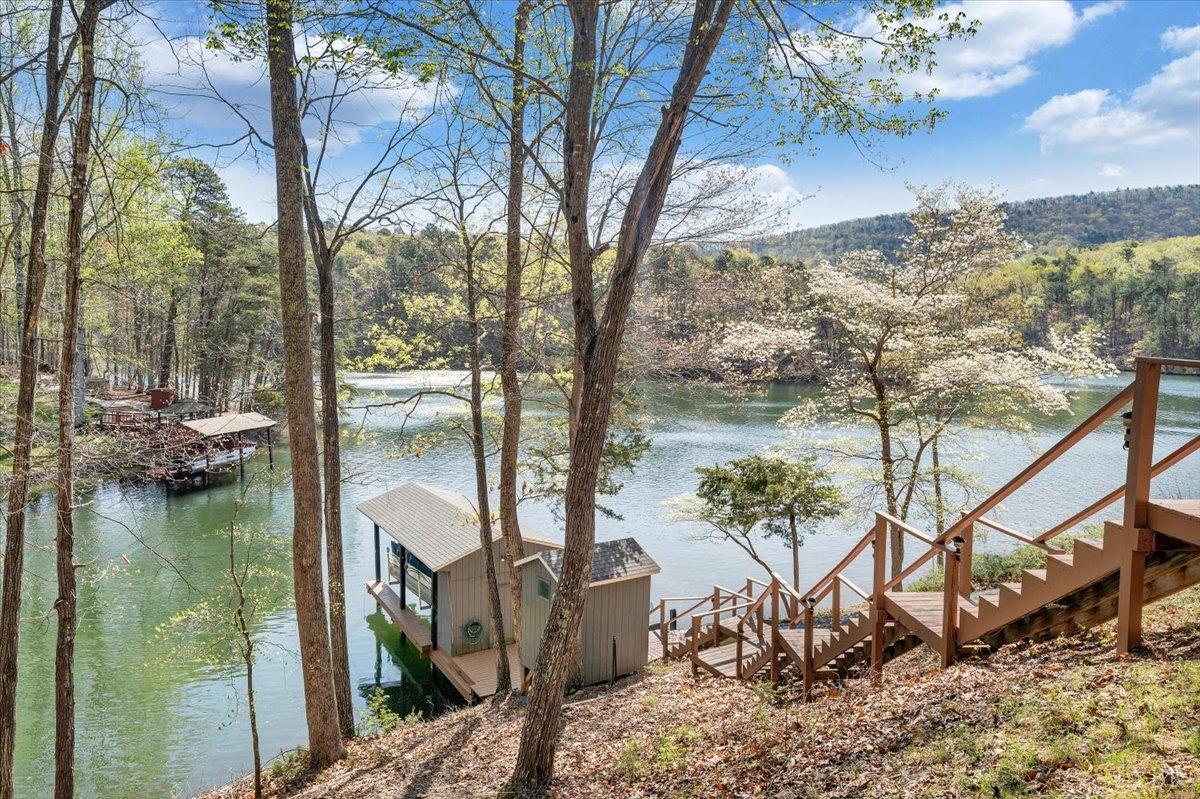 806 Cedar Key Lane, Huddleston, Virginia image 7