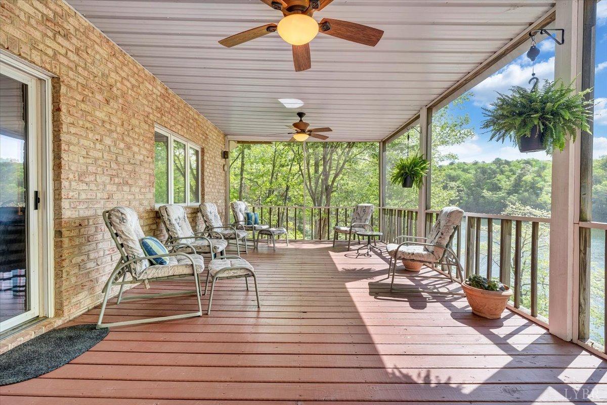 806 Cedar Key Lane, Huddleston, Virginia image 34