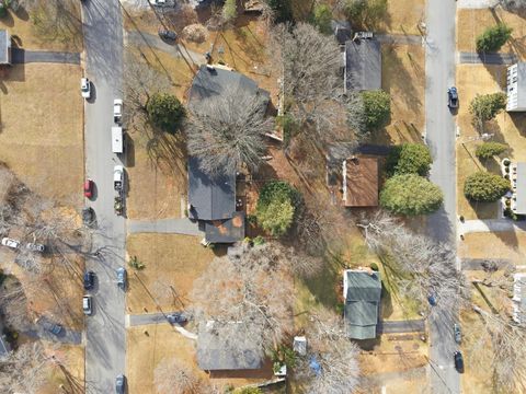 Tiny photo for 539 Elmwood Avenue, Lynchburg, VA 24503 (MLS # 364070)