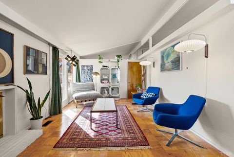 Tiny photo for 539 Elmwood Avenue, Lynchburg, VA 24503 (MLS # 364070)