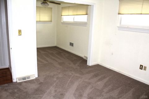 Tiny photo for 718 Sunset Drive, Bedford, VA 24523 (MLS # 364036)