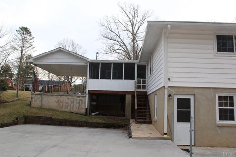 Tiny photo for 718 Sunset Drive, Bedford, VA 24523 (MLS # 364036)