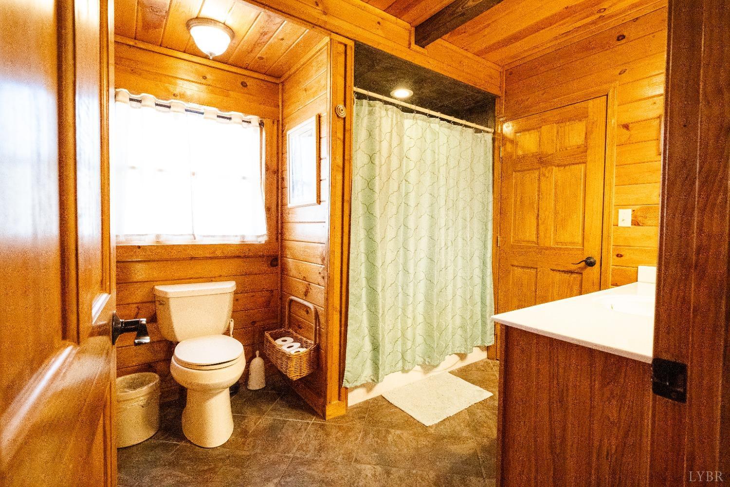 1582 Venturous Trail, Goode, Virginia image 28