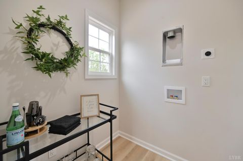 Tiny photo for 1833 Crockett Road, Forest, VA 24551 (MLS # 366400)