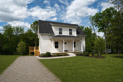 Photo of 1833 Crockett Road, Forest, VA 24551 (MLS # 366400)