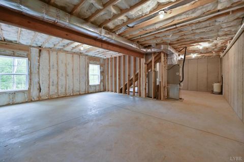 Tiny photo for 1833 Crockett Road, Forest, VA 24551 (MLS # 366400)