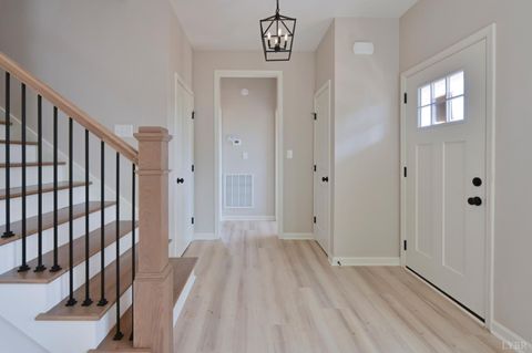 Tiny photo for 1833 Crockett Road, Forest, VA 24551 (MLS # 366400)