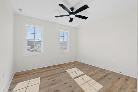 Tiny photo for 3 Thomas Jefferson Road, Forest, VA 24551 (MLS # 363592)