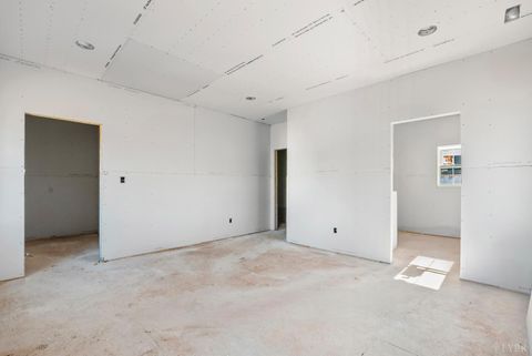 Tiny photo for 3 Thomas Jefferson Road, Forest, VA 24551 (MLS # 363592)