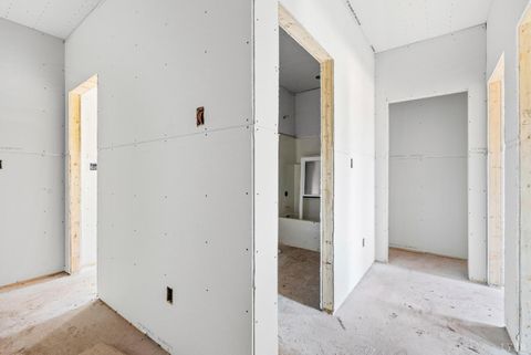 Tiny photo for 3 Thomas Jefferson Road, Forest, VA 24551 (MLS # 363592)