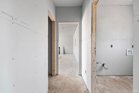 Tiny photo for 3 Thomas Jefferson Road, Forest, VA 24551 (MLS # 363592)