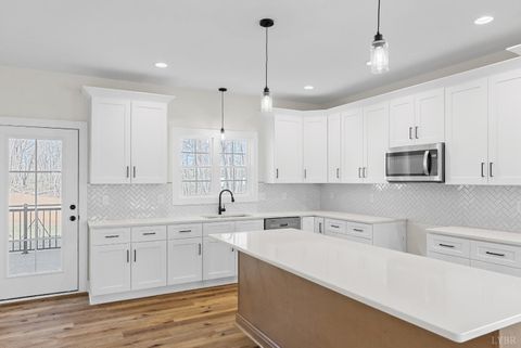 Tiny photo for 3 Thomas Jefferson Road, Forest, VA 24551 (MLS # 363592)