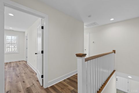 Tiny photo for 3 Thomas Jefferson Road, Forest, VA 24551 (MLS # 363592)