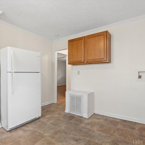 Tiny photo for 8868 Rockford School Rd RD, Gretna, VA 24557 (MLS # 366752)