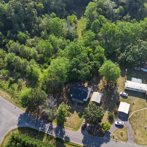 Tiny photo for 8868 Rockford School Rd RD, Gretna, VA 24557 (MLS # 366752)