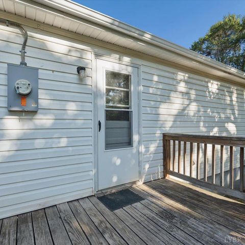 Tiny photo for 8868 Rockford School Rd RD, Gretna, VA 24557 (MLS # 366752)