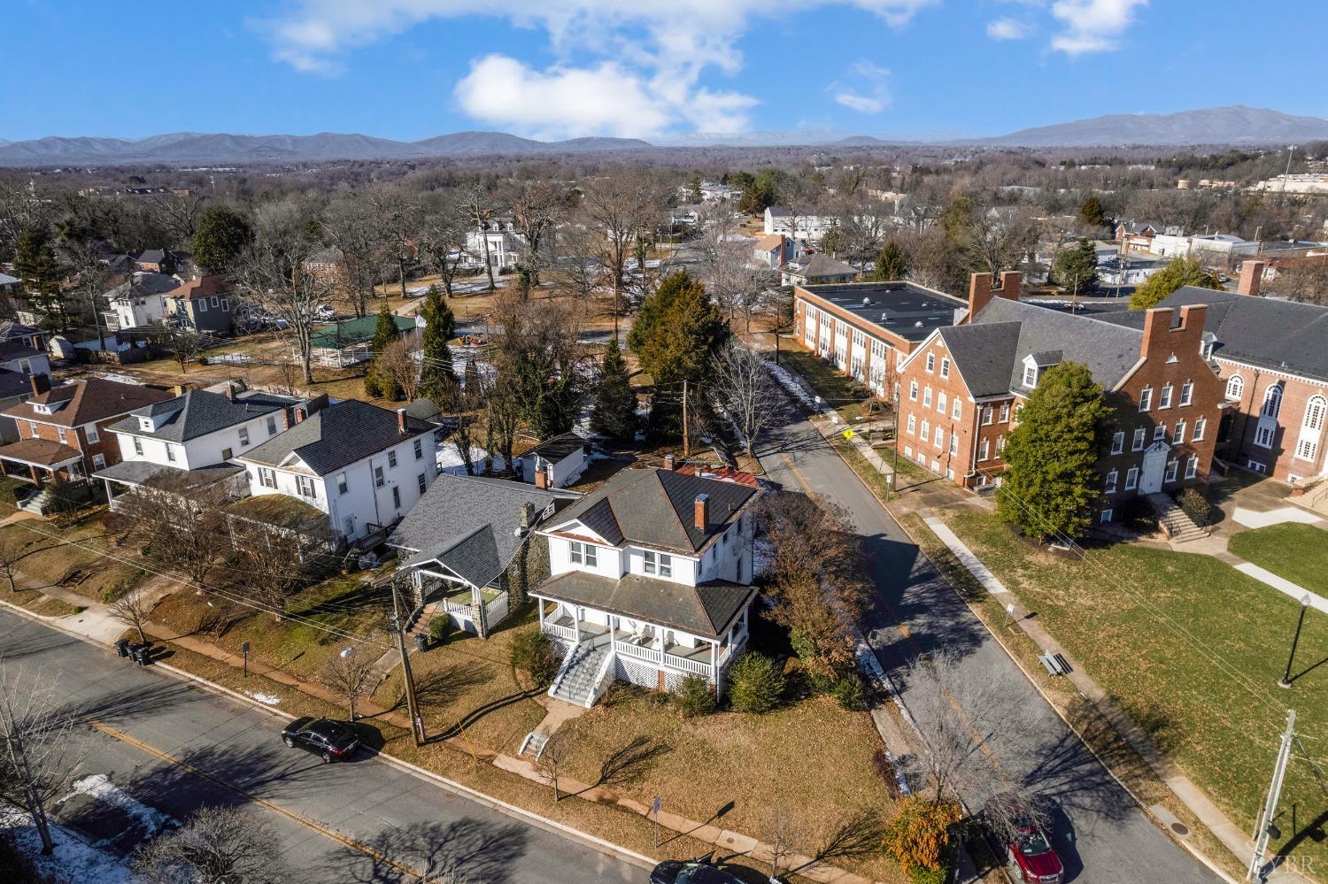 102 Yeardley Avenue, Lynchburg, Virginia image 3