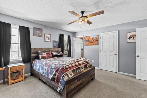 Tiny photo for 2305 Smith Mountain Lake Parkway, Huddleston, VA 24104 (MLS # 365870)