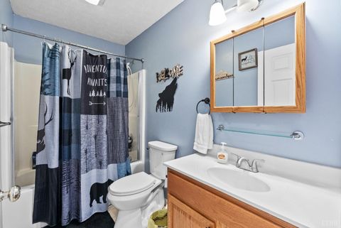 Tiny photo for 2305 Smith Mountain Lake Parkway, Huddleston, VA 24104 (MLS # 365870)