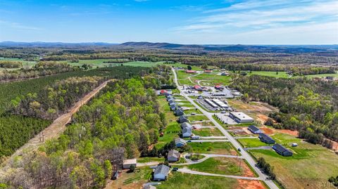 Tiny photo for 2305 Smith Mountain Lake Parkway, Huddleston, VA 24104 (MLS # 365870)