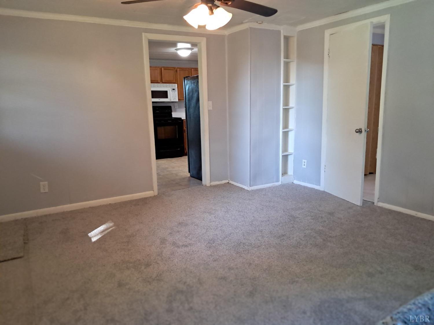 6019 Wards Road, Evington, Virginia image 13