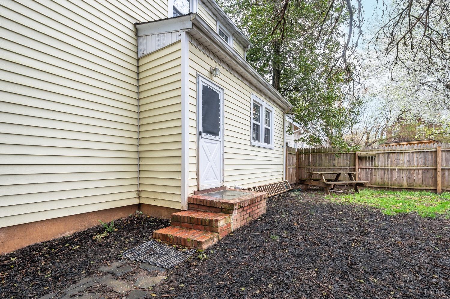 611 Riverside Drive, Lynchburg, Virginia image 33