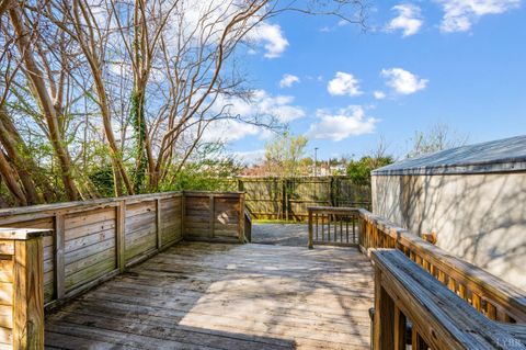 Tiny photo for 405 Harrison Street, Lynchburg, VA 24504 (MLS # 365483)