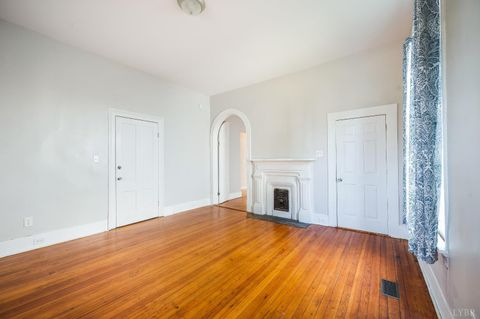 Tiny photo for 405 Harrison Street, Lynchburg, VA 24504 (MLS # 365483)