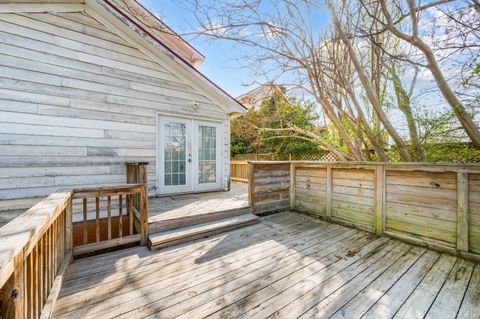 Tiny photo for 405 Harrison Street, Lynchburg, VA 24504 (MLS # 365483)