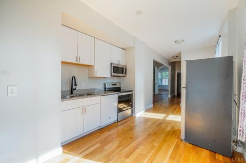 Tiny photo for 405 Harrison Street, Lynchburg, VA 24504 (MLS # 365483)