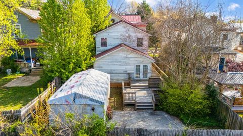 Tiny photo for 405 Harrison Street, Lynchburg, VA 24504 (MLS # 365483)