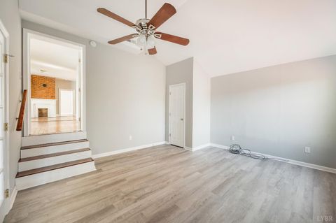 Tiny photo for 405 Harrison Street, Lynchburg, VA 24504 (MLS # 365483)