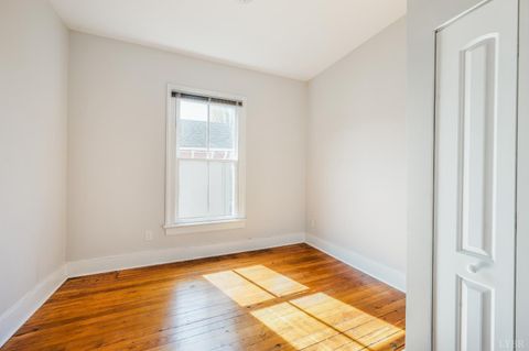Tiny photo for 405 Harrison Street, Lynchburg, VA 24504 (MLS # 365483)