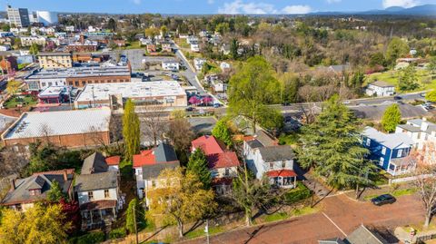 Tiny photo for 405 Harrison Street, Lynchburg, VA 24504 (MLS # 365483)