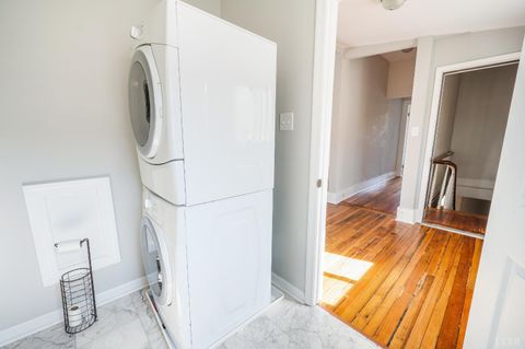 Tiny photo for 405 Harrison Street, Lynchburg, VA 24504 (MLS # 365483)